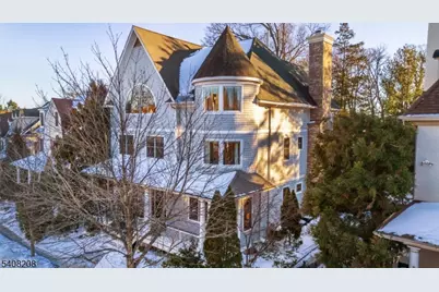 3 Christopher Ct, Montclair, NJ 07042 - Photo 38