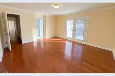 10 Liberty Ln, Franklin Township, NJ 08873 - Photo 16