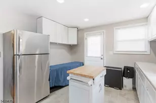 310 Boulevard Dr, Wayne, NJ 07470 - Photo 10