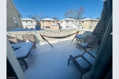 117 Court Ave, Lyndhurst Township, NJ 07071 - Photo 10