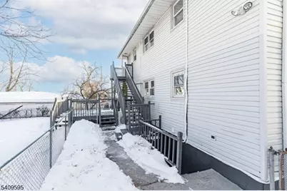 263 E 25th St, Paterson, NJ 07514 - Photo 42