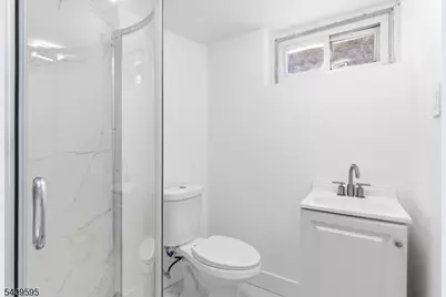 263 E 25th St, Paterson, NJ 07514 - Photo 40