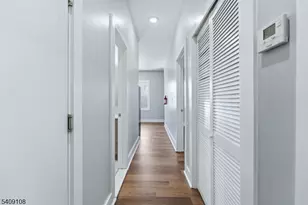 913 S 18th, Newark, NJ 07108 - Photo 14