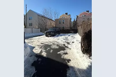 913 S 18th #2, Newark, NJ 07108 - Photo 6