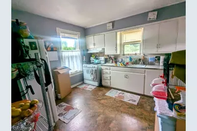 597 Belvidere Rd #2, Lopatcong Township, NJ 08865 - Photo 10