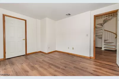 21 Springfield Ave #10, Cranford Township, NJ 07016 - Photo 20