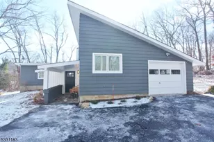 9 Newton Ave, Byram Township, NJ 07874 - Photo 2