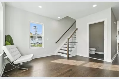 192 Canterbury Ave, North Arlington, NJ 07031 - Photo 14