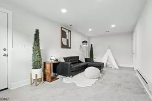 192 Canterbury Ave, North Arlington, NJ 07031 - Photo 10