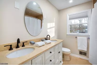 1242 Sunnyfield Ln, Scotch Plains Township, NJ 07076 - Photo 22