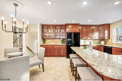 1242 Sunnyfield Ln, Scotch Plains Township, NJ 07076 - Photo 12