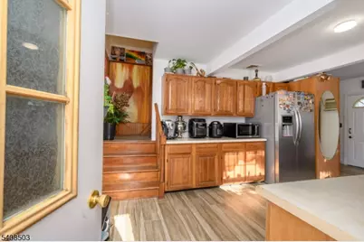 19 Skyland Ave, Wanaque, NJ 07420 - Photo 2