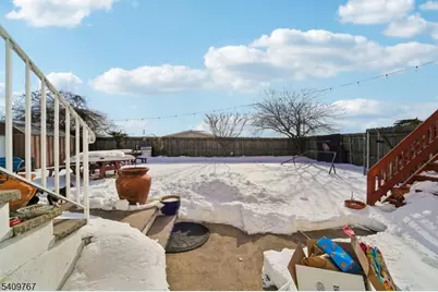 164 Farnham Ave, Lodi, NJ 07644 - Photo 22