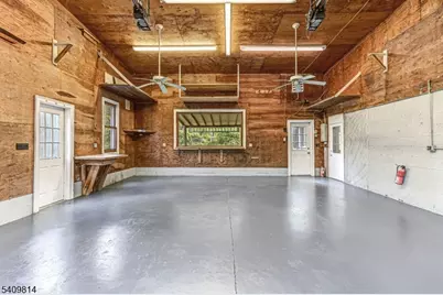 4 E Washington St, Frenchtown, NJ 08825 - Photo 24