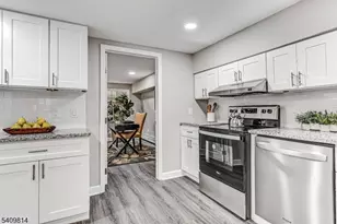 4 E Washington St, Frenchtown, NJ 08825 - Photo 10