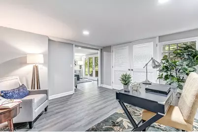 4 E Washington St, Frenchtown, NJ 08825 - Photo 22