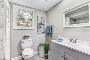 4 E Washington St, Frenchtown, NJ 08825 - Photo 16