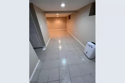 313 Rea Ave, Hawthorne, NJ 07506 - Photo 10