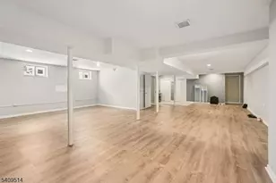 45 Wilmore Rd, Little Falls Township, NJ 07424 - Photo 20