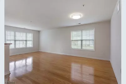 60 Astor Place, Springfield Twp., NJ 07081 - Photo 6