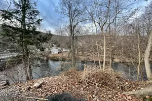 132 Lakeshore Dr, Oakland, NJ 07436 - Photo 4