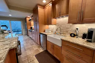 132 Lakeshore Dr, Oakland, NJ 07436 - Photo 20