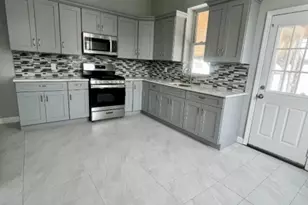 1101 S Elmora Ave, Elizabeth, NJ 07202 - Photo 4