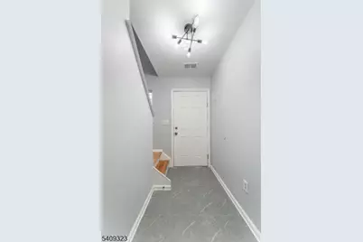 764 S 18th St, Newark, NJ 07103 - Photo 2