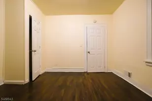 405 S 12th St, Newark, NJ 07103 - Photo 12