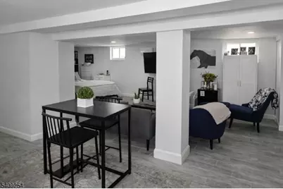 146 Poplar St, Ridgefield, NJ 07660 - Photo 10