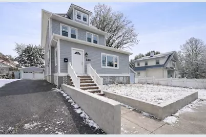 146 Poplar St, Ridgefield, NJ 07660 - Photo 2