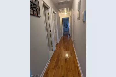 14-16 Hunter St, Newark, NJ 07114 - Photo 8