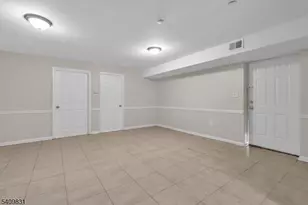 822 S 19th St, Newark, NJ 07108 - Photo 50