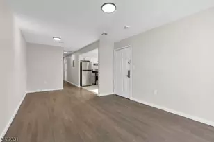 822 S 19th St, Newark, NJ 07108 - Photo 10