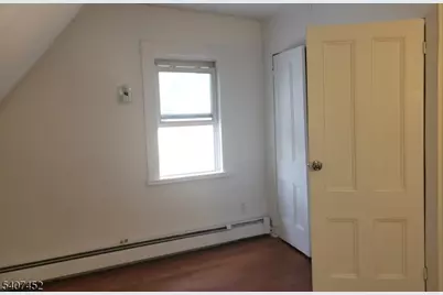 28 Beech St, East Orange, NJ 07018 - Photo 20