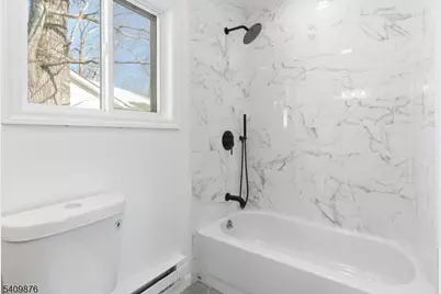 319 Tulsa Trl, Hopatcong, NJ 07843 - Photo 12