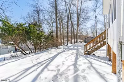 319 Tulsa Trl, Hopatcong, NJ 07843 - Photo 24