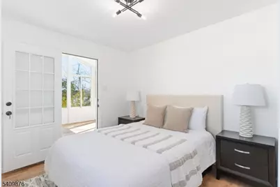 319 Tulsa Trl, Hopatcong, NJ 07843 - Photo 16