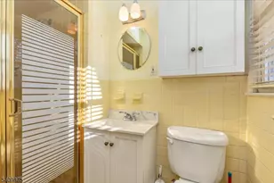 29 Manitou Cir, Westfield Town, NJ 07090 - Photo 24