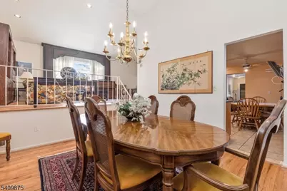 29 Manitou Cir, Westfield Town, NJ 07090 - Photo 10