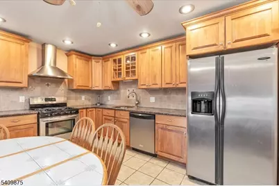 29 Manitou Cir, Westfield Town, NJ 07090 - Photo 18