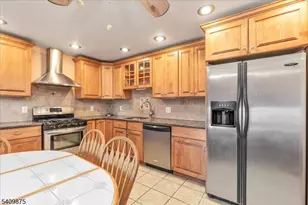 29 Manitou Cir, Westfield Town, NJ 07090 - Photo 18