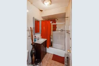 148 Barclay St, Paterson, NJ 07503 - Photo 6