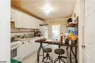 148 Barclay St, Paterson, NJ 07503 - Photo 16