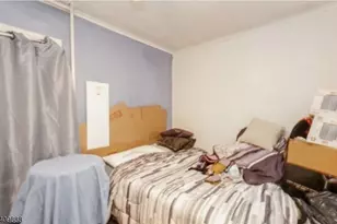 148 Barclay St, Paterson, NJ 07503 - Photo 2