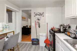 148 Barclay St, Paterson, NJ 07503 - Photo 18