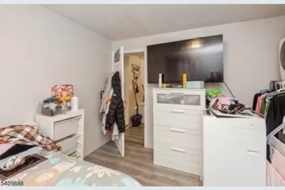 148 Barclay St, Paterson, NJ 07503 - Photo 12