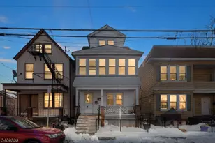 134 Dewey St, Newark, NJ 07112 - Photo 1