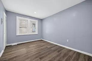 134 Dewey St, Newark, NJ 07112 - Photo 10