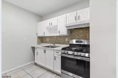 336 Madison Ave #2, Newark, NJ 07108 - Photo 4
